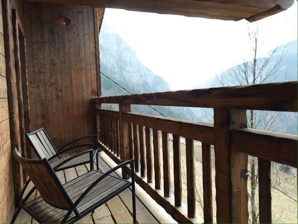 La Case Bed and Breakfast Abondance Exteriör bild