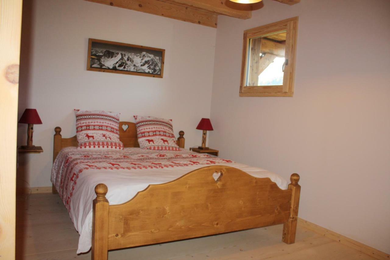 La Case Bed and Breakfast Abondance Exteriör bild